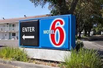 Hotel 6-stockton, Ca - North