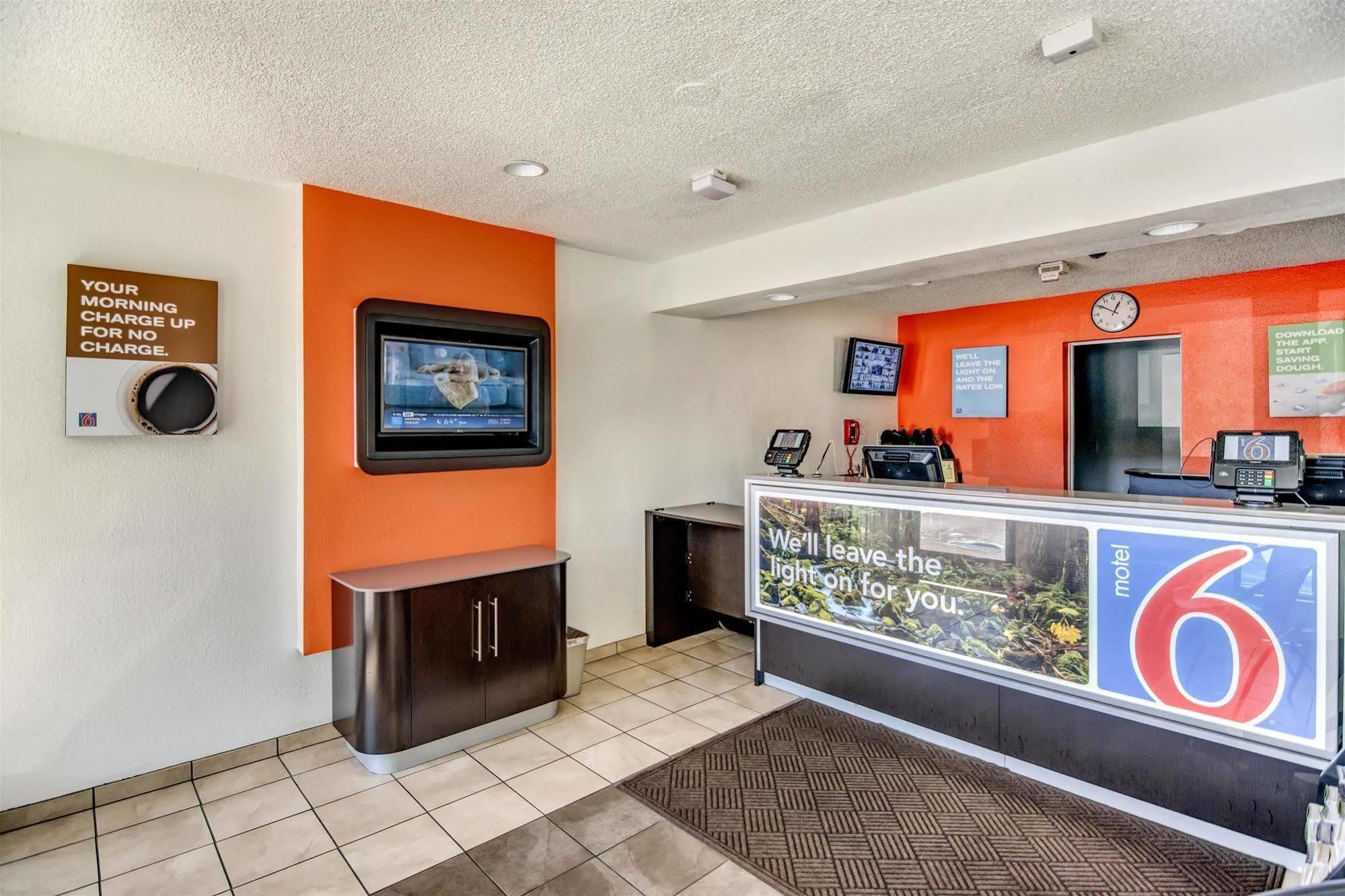 6-stockton, Ca - North Hotel 2*