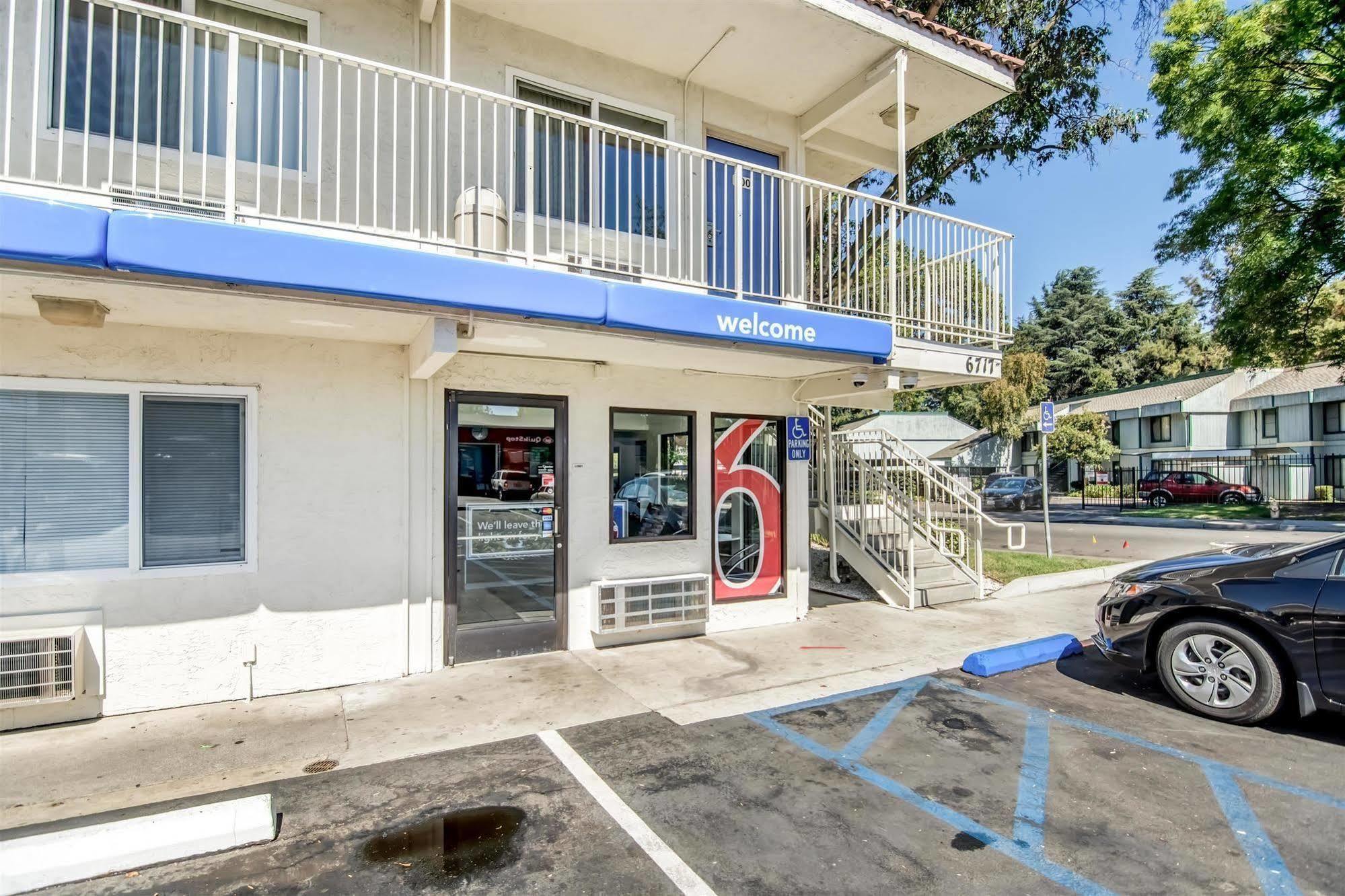 6-stockton, Ca - North Hotel 2*