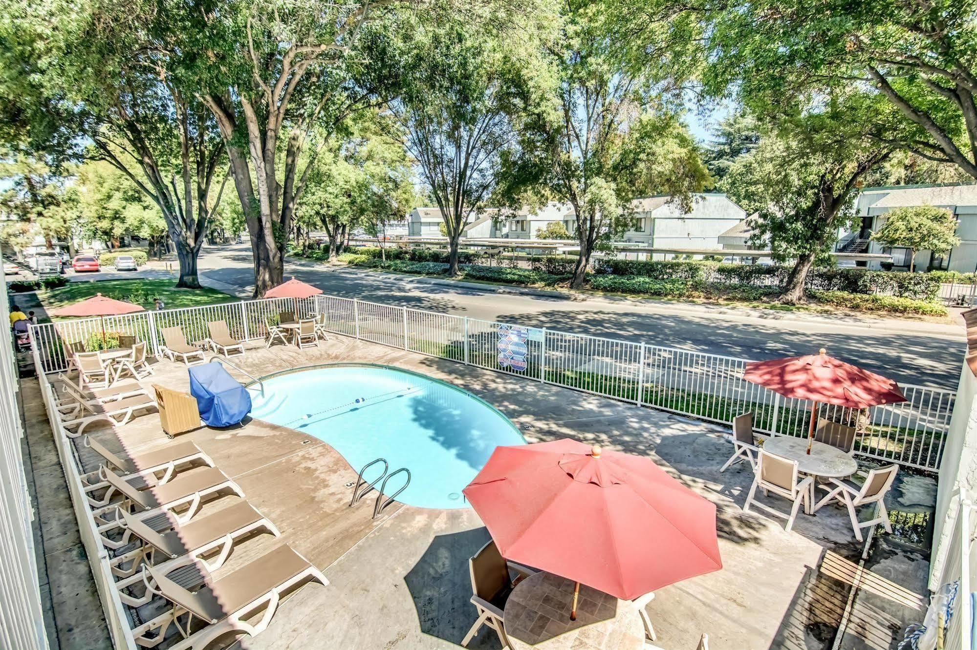 Hotel 6-stockton, Ca - North 2*